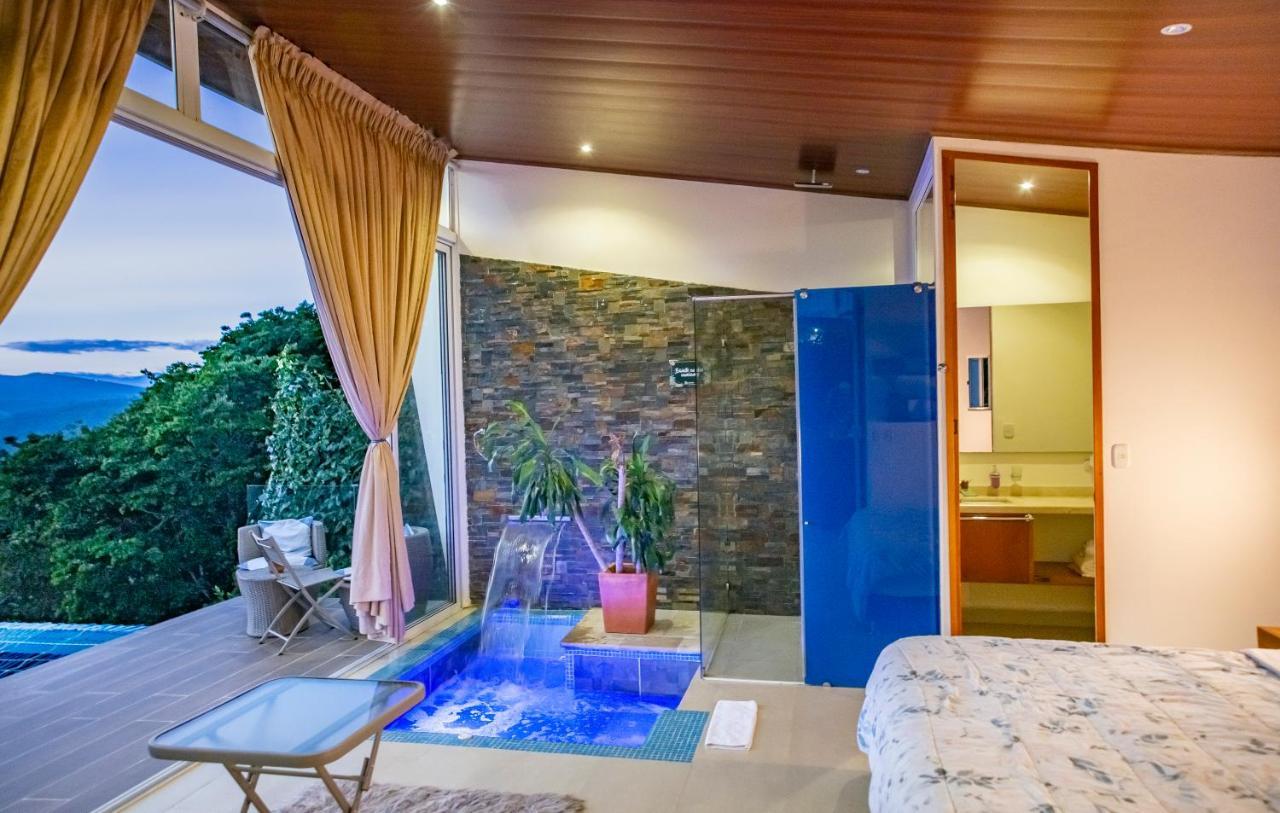 Sunset Palm Lodge سان جيل المظهر الخارجي الصورة