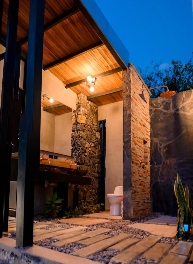 Sunset Palm Lodge سان جيل المظهر الخارجي الصورة